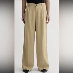 Everlane Pleated Buttersoft Chino Trouser Pant Wide Leg Women’s Size 16 Tan